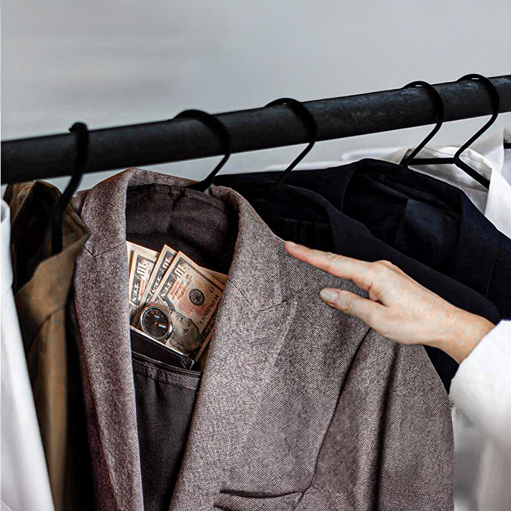 Coat Hanger Diversion Safe view 4